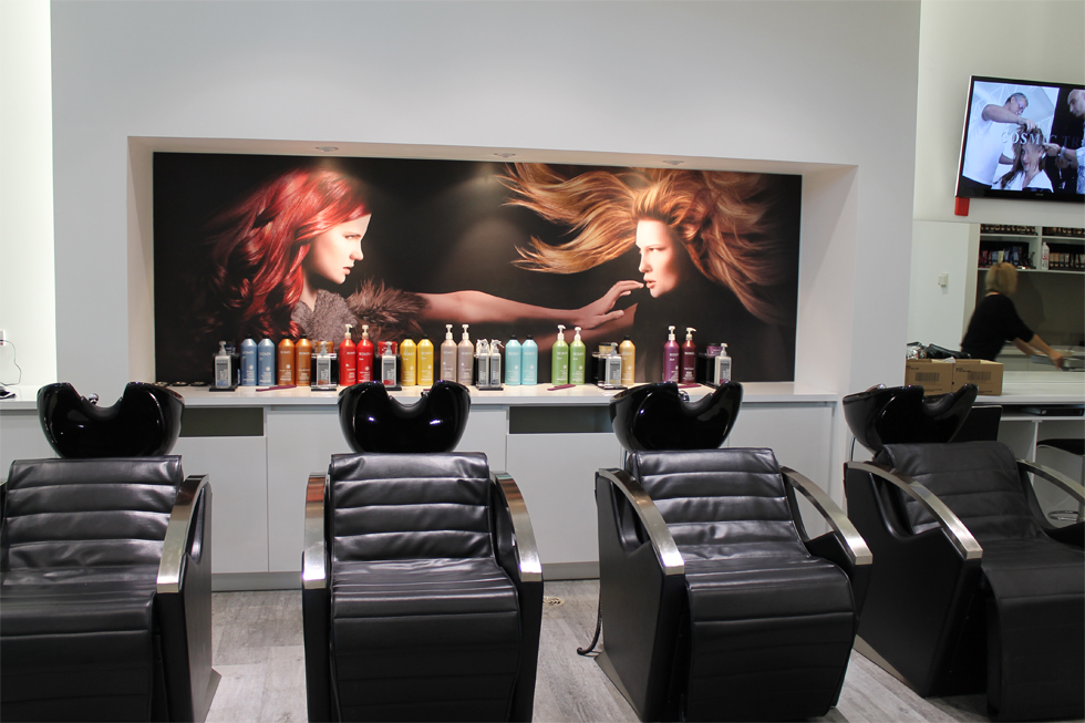 inside-salon-